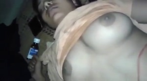 Gao Ki Ladki Ko Behosi Ki Dawa Khila Kar Usko Behos Kiya Aur Uska Boobs Chusa Aur Uski Bur Ki Chudai Ki