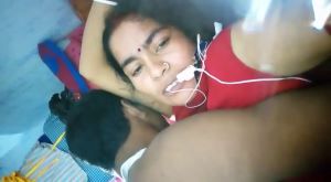 Dehati Bhavi Ko Uske Husband Ne Uske Bur Ki Mast Chudai Ki