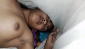 Kambal Me Apni Wife Ko Sula Kar Uske Bur Me Land Dala Aur Uske Bur Ki Chudai Ki