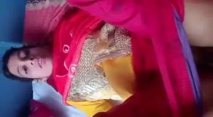 Dehati Ladki Ka Suit Utha Kar Uski Choti Se Bur Ki Chudai Ki