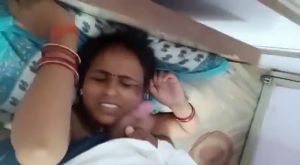 Dehati Bhavi Ko Uske Dewar Ne Jabarjasti uske bur ki chudai ki Aur Wo Chilati Rah Gai