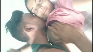 Girlfriend Ko Nanga Kiya Aur Garm Bur Ki Chudai Ki Hindi Me