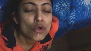 Girlfriend Ke Muh Me Muthi Maar Kar Maal Gira Diya