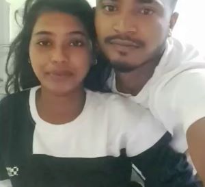Hostel Girl Ko Doggy Bana Kar Bur Ki Pelai Ki